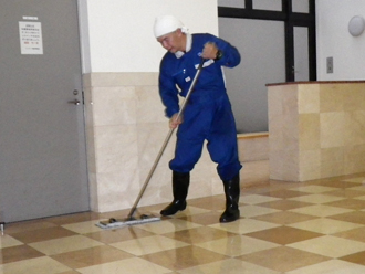 床清掃 ワックスがけ